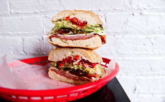 ŦԼŨ����ʳ��ͼ��һ�ŵ���Ʊ�Ա�ȫ��50�ݵص��������ϣ�