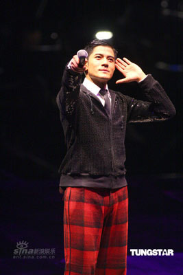 明星成名前工作曝光:冷气技工郭富城