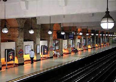 �׶ص���վ(ͼ)