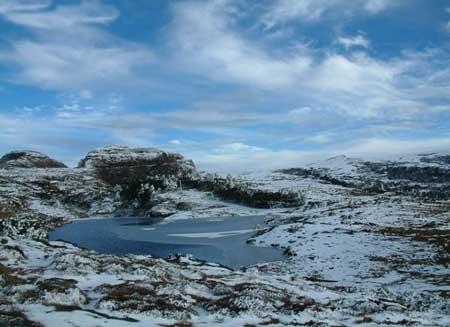 路途中的艰苦,可以用目的地的优美风光作补偿。