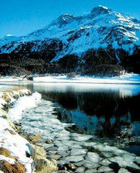 ��ת�����Ĵ�������ѩ��(ͼ)