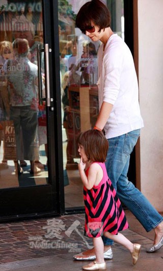 ���𡤿�³˹(Suri Cruise) 