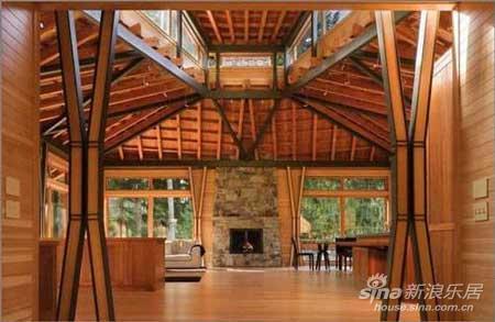 ϸ���˴��������ں�լ���ƴ\(4\)