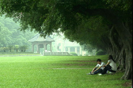 最青春 中大校园及北门