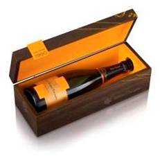 ��������˽�˽Ѳ�ϵ�еı���