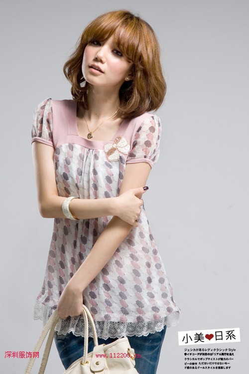 时尚女性夏装星星圆点格纹将3大潮流元素穿上身