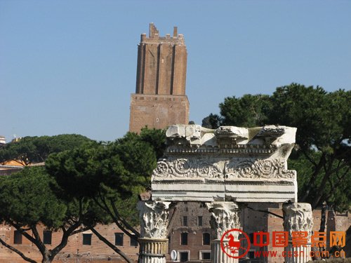 【歪门斜塔 盘点世界各地的奇特建筑(2)】点击图片看下一页 【歪门斜塔 盘点世界各地的奇特建筑(2)】点击图片看下一页