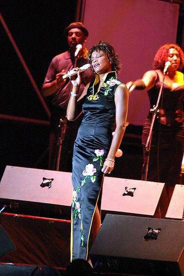 哪位女星最能穿出旗袍的神韵? - 。 - 云之都 哪位女星最能穿出旗袍的神韵? - 。 - 云之都