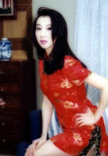 哪位女星最能穿出旗袍的神韵? - 。 - 云之都 哪位女星最能穿出旗袍的神韵? - 。 - 云之都