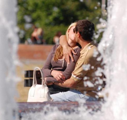 ����˹��ͷ�󵨵����� - �ķ��ŵ� - zhouzilai132@126 �Ĳ���