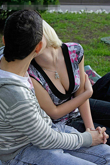 ����˹��ͷ�󵨵����� - �ķ��ŵ� - zhouzilai132@126 �Ĳ���