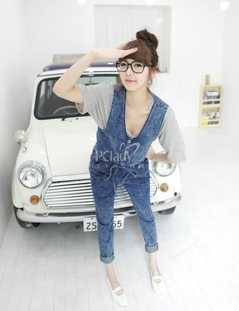 牛仔扎染演绎街头风受欢迎 牛仔扎染演绎街头风受欢迎