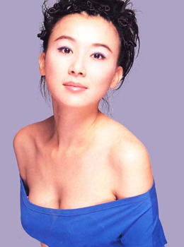 8大美女明星丰胸各有妙招(图) - 精品消费网 8大美女明星丰胸各有妙招(图) - 阳光哥哥 - 阳光照耀中华