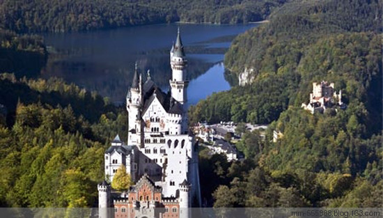 �������24�������漣��ͼ�� - ���ڰ��ù� - ���ڰ��ùݵ��������ֿռ�