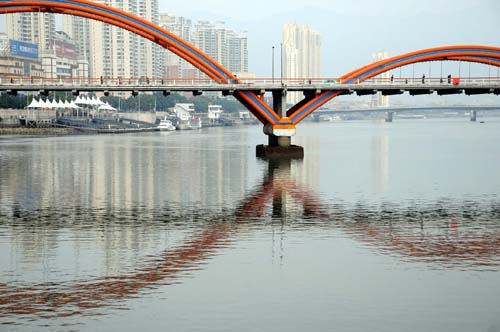 ���й�60��ر� - �Ϸ��� - ���κ͵�Ӱ