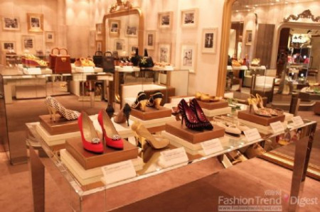 ����ϵ�г��й�