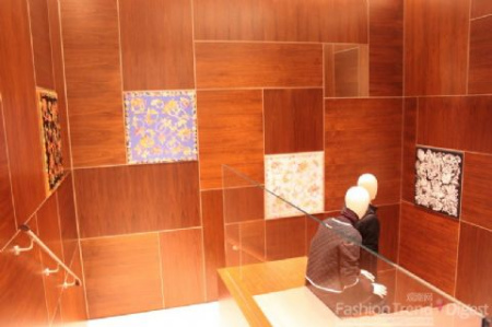 ľ��ƴ��ǽ���Լ�͸������װ�ε�¥�ݼ�