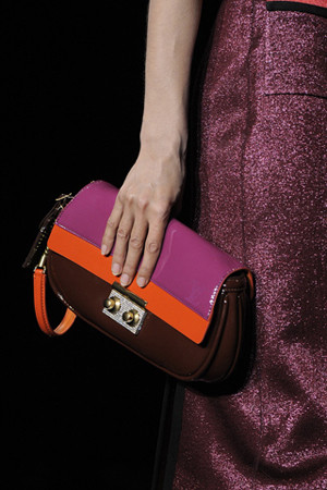 ��Ʒ������"