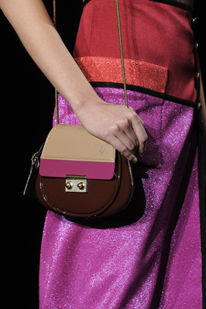 ��Ʒ������"