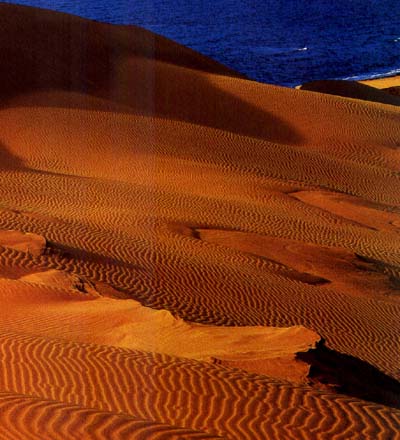  �й������ĵط�13���˴󺣰��� - С�� - С��