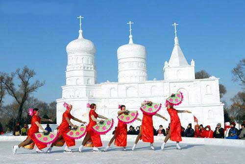 ������������ ���ͱ�ѩ��&mdash;&mdash;����ʢ�磬��Ө��͸������