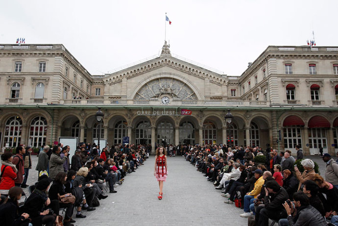 ��Ʒ������