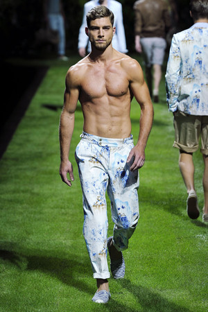 ��Ʒ������