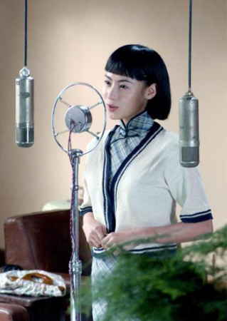 张柏芝 盘点:女星张柏芝左小青马苏怀旧造型大PK(图)