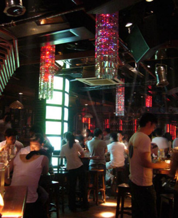 ��ɫ�ư�����ӿ��