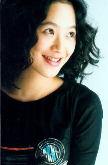 Ʒ