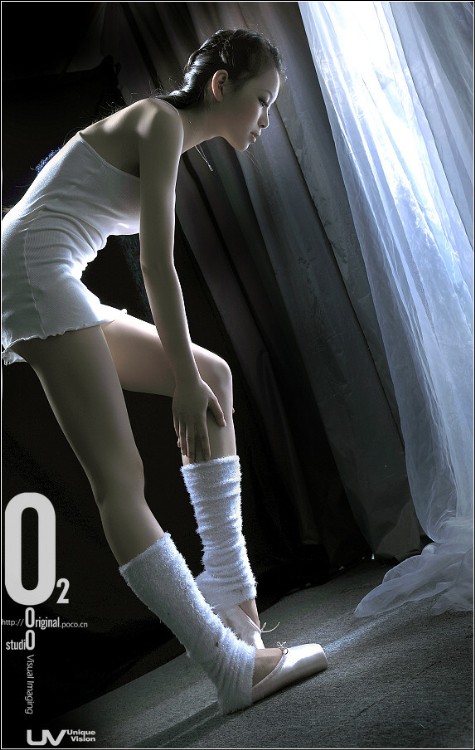 Ʒ