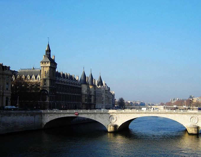 ��Ʒ������