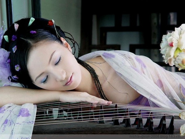 2009������۸��Ĺ�װ���� - ѾѾ   ��ױ����ʦ - ѾѾ��װ���Ͳ���