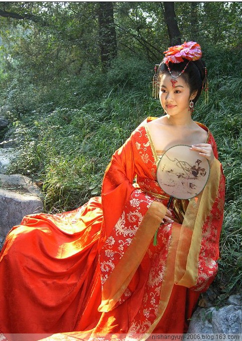 2009������۸��Ĺ�װ���� - ѾѾ   ��ױ����ʦ - ѾѾ��װ���Ͳ���