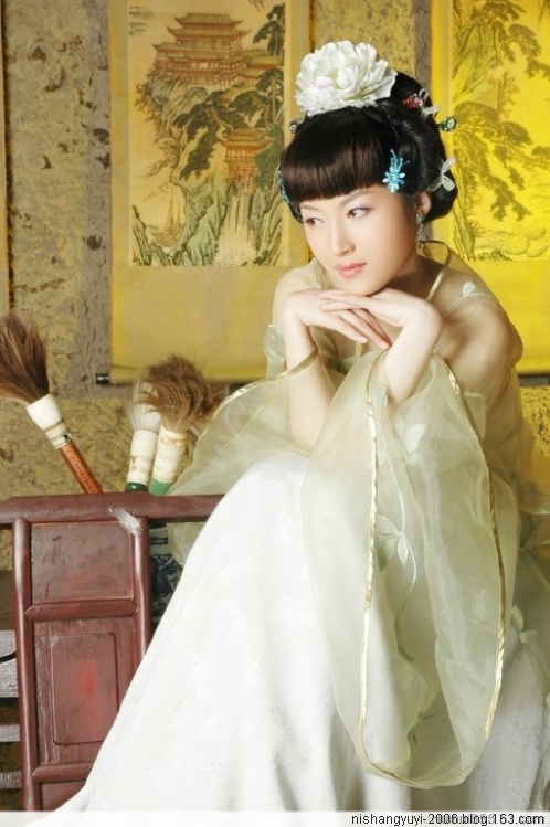 2009������۸��Ĺ�װ���� - ѾѾ   ��ױ����ʦ - ѾѾ��װ���Ͳ���