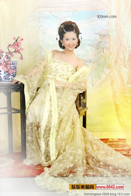 2009������۸��Ĺ�װ���� - ѾѾ   ��ױ����ʦ - ѾѾ��װ���Ͳ���