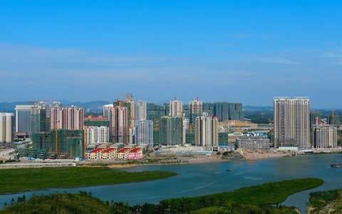 中国北部湾畔唯一的全海景生态海湾城市