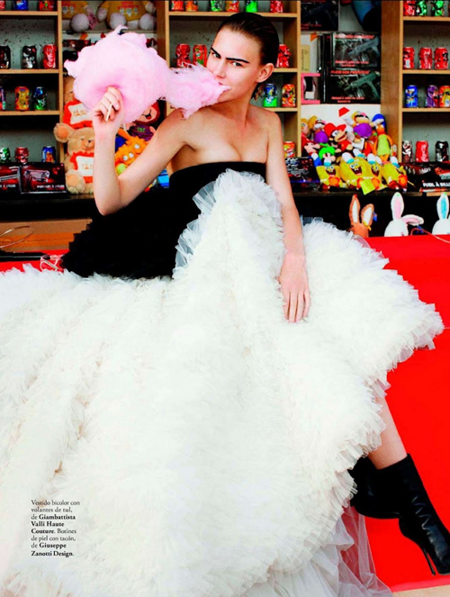 ELLE 一月2012年 时尚大片