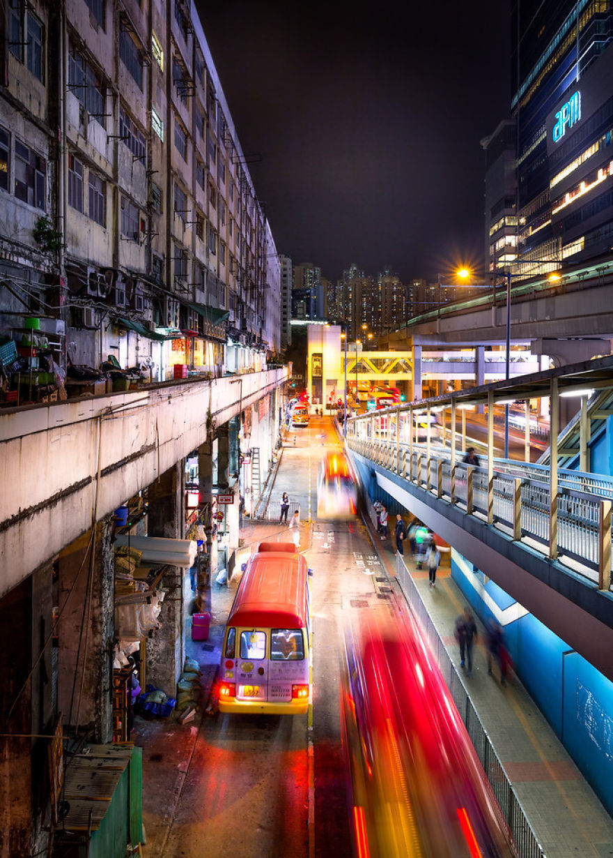 夜幕下的香港
