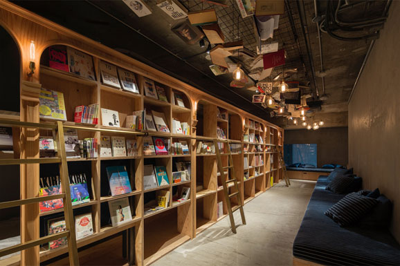 东京的池袋Book and Bed Tokyo