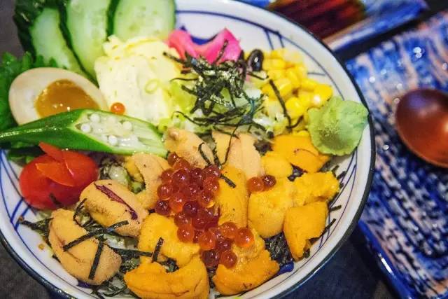 15碗惊天动地的日式海鲜丼