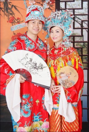 百年礼服 经典回味