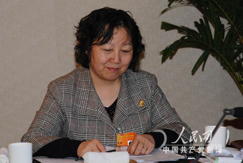周恩来侄女周秉建