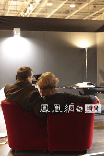 2009年1月22 – 27日期间，MAISON&OBJET巴黎家居装饰博览会和MEUBLE PARIS巴黎国际家具博览会，为专业观众带来家居装饰领域最新的创意潮流和更高端的产品。最新的潮流发布和年度设计师的诞生，更加是本届博览会吸引专业观众的亮点。 