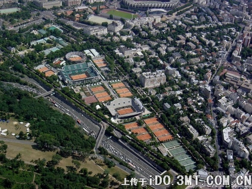 点击看大图 航拍巴黎:城市美景尽收眼底(图)