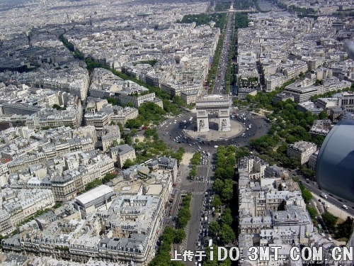 点击看大图 航拍巴黎:城市美景尽收眼底(图)