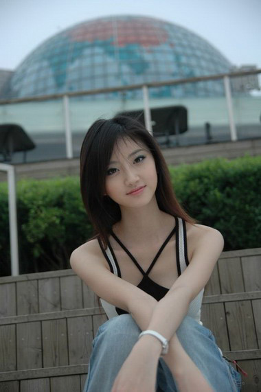 中国漂亮的女大学生