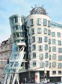 会跳舞的房子 会跳舞的房子