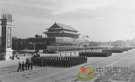 1957年国庆阅兵 1957年国庆阅兵