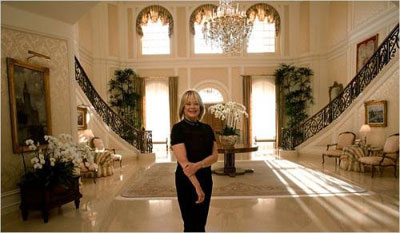 ������������Ƭ������-˹����(Aaron Spelling)�ĺ�լ